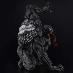 Maybang's Collectibles SEN-TI-NEL Marvel Comics Sofbinal Venom Vinyl Statue