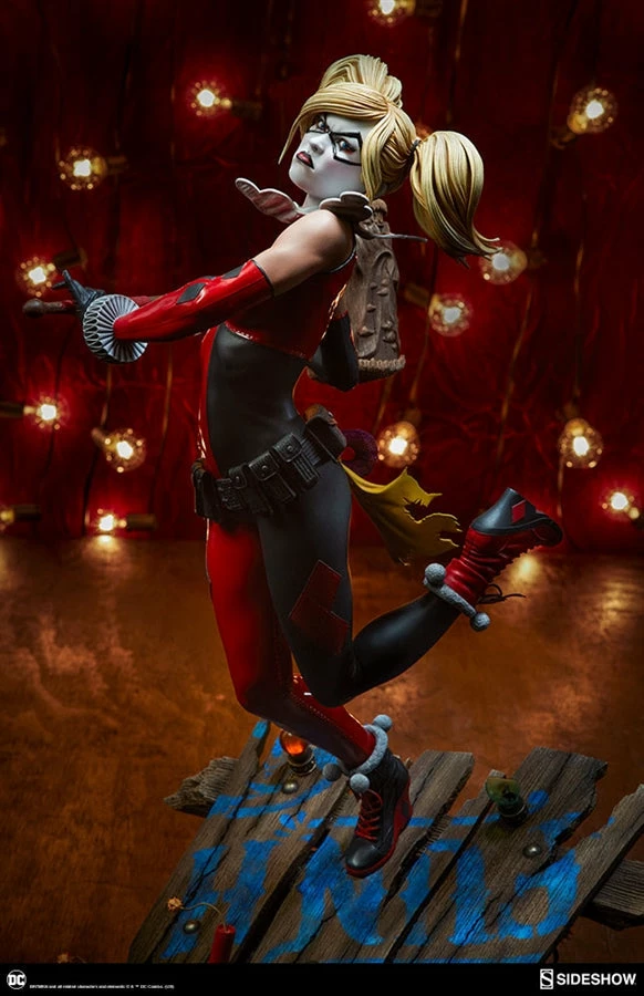 Vendor-unknown Sideshow DC Comics Harley Quinn Premium Format Figure Statue 3 Vendor-unknown Sideshow DC Comics Harley Quinn Premium Format Figure Statue
