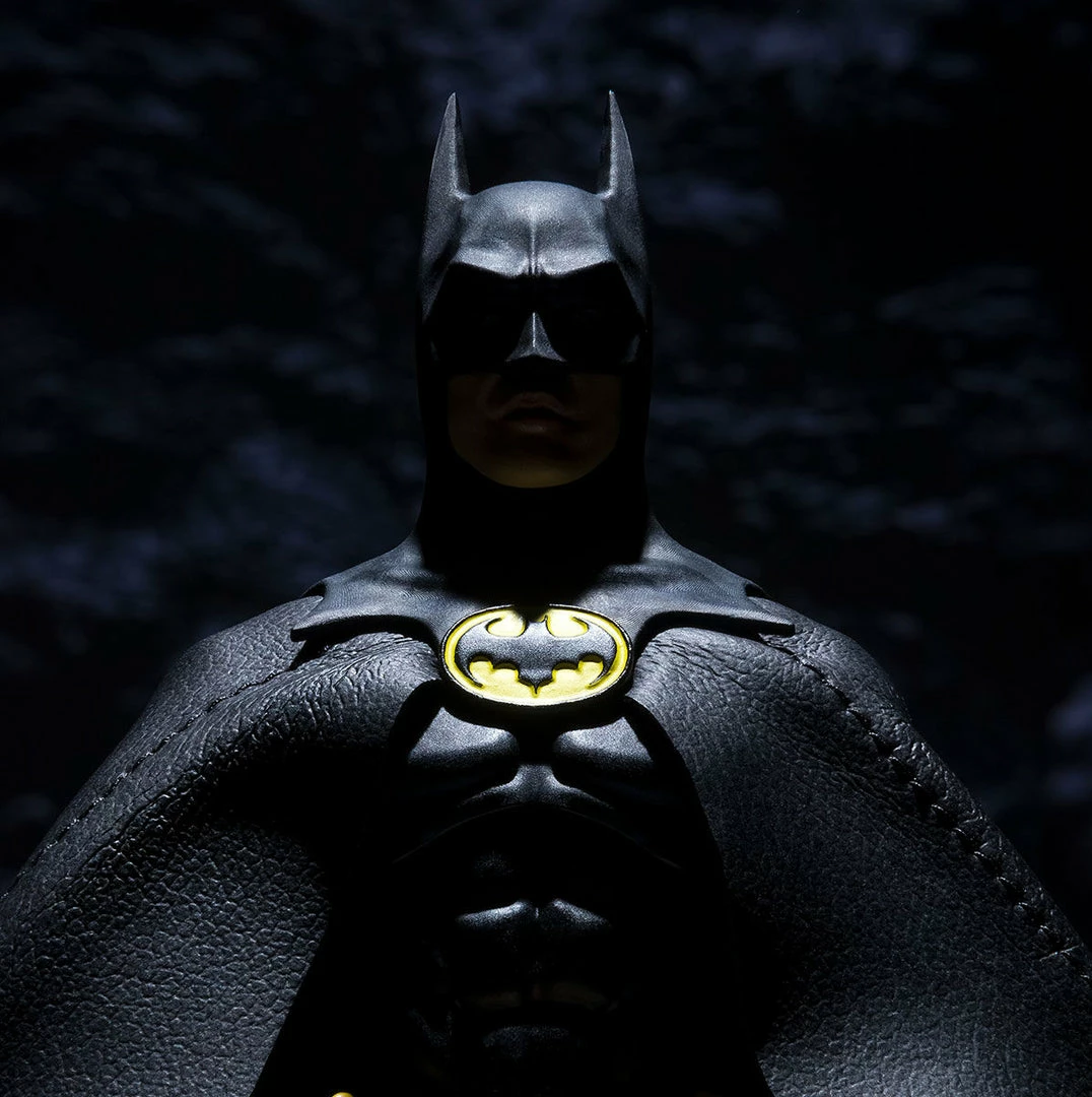 Maybang's Collectibles Bandai Batman (1989) S.H.Figuarts Batman Action Figure 2 Maybang's Collectibles Bandai Batman (1989) S.H.Figuarts Batman Action Figure