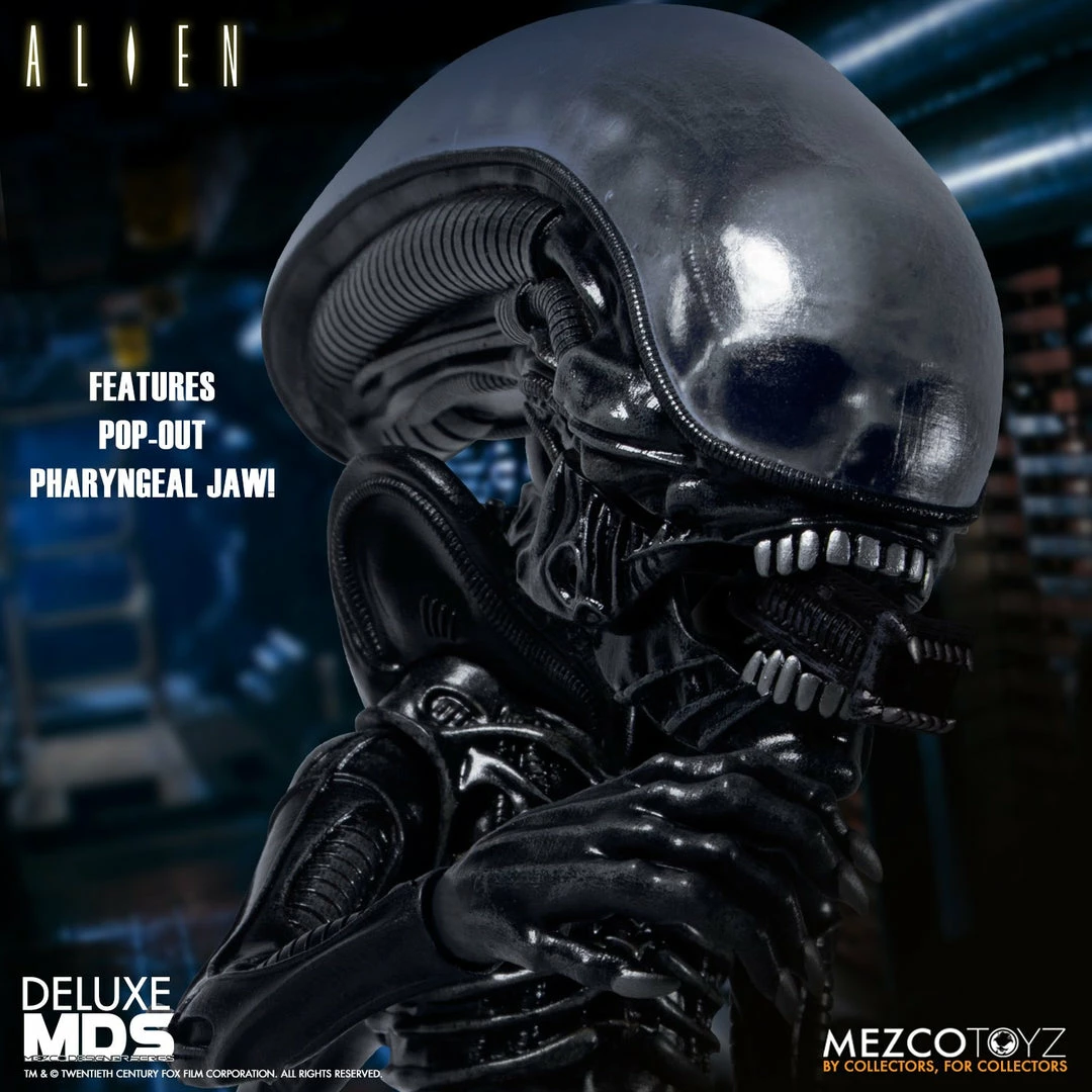 Maybang's Collectibles Mezco Toyz Mezco Designer Series MDS Alien 1979 Deluxe Alien Figure Set 2 Maybang's Collectibles Mezco Toyz Mezco Designer Series MDS Alien 1979 Deluxe Alien Figure Set