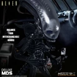 Maybang's Collectibles Mezco Toyz Mezco Designer Series MDS Alien 1979 Deluxe Alien Figure Set 16 Maybang's Collectibles Mezco Toyz Mezco Designer Series MDS Alien 1979 Deluxe Alien Figure Set