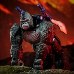 Maybang's Collectibles Hasbro Transformers War For Cybertron Kingdom Voyager Optimus Primal