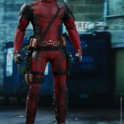 Vendor-unknown Hot Toys Marvel Comics Deadpool 2 Deadpool 1/6 Scale Action Figure
