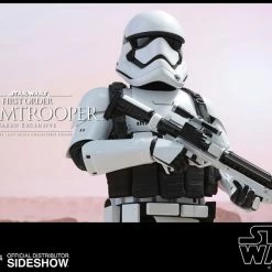 Vendor-unknown Hot Toys Star Wars Episode VII The Force Awakens First Order Stormtrooper (Jakku Exclusive) 1/6 Scale 12