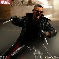 Vendor-unknown Mezco Toyz One:12 Collective Marvel Comics Blade 1/12 Scale 6 Action Figure