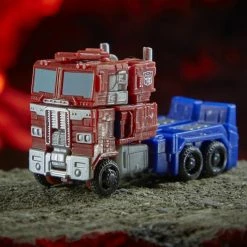 Maybang's Collectibles Hasbro Transformers War For Cybertron Kingdom Core Set Of 3 Figures Optimus Prime, Rattrap & Vertebreak