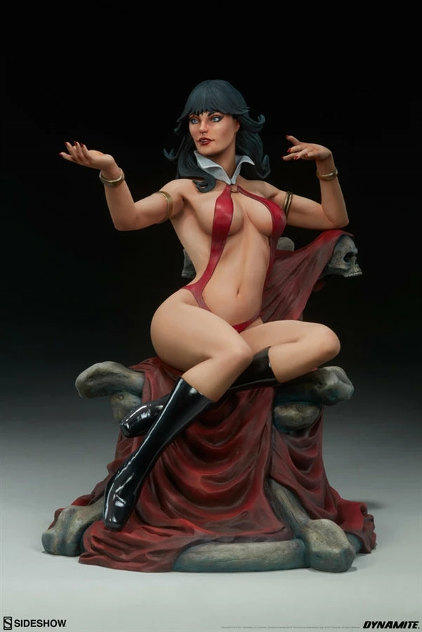 Vendor-unknown Sideshow Dynamite Entertainment Vampirella Collectibles Vampirella Statue Sideshow Collectibles 4 Vendor-unknown Sideshow Dynamite Entertainment Vampirella Collectibles Vampirella Statue Sideshow Collectibles
