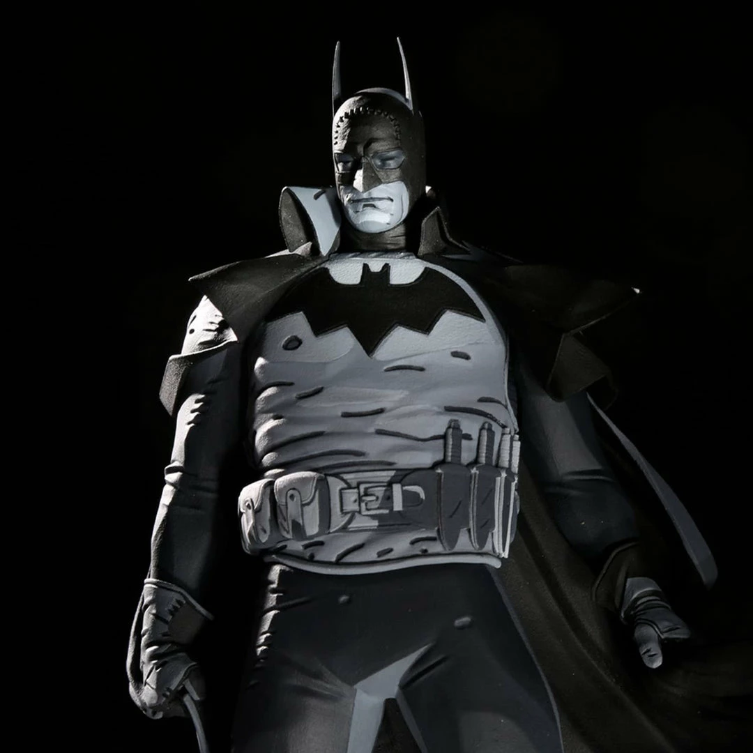 Maybang's Collectibles McFarlane Toys DC Direct Batman Black & White Gotham By Gaslight By Mike Mignola 1:10 Scale Resin Statue DC Collectibles 4 Maybang's Collectibles McFarlane Toys DC Direct Batman Black & White Gotham By Gaslight By Mike Mignola 1:10 Scale Resin Statue DC Collectibles