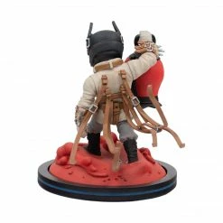 Maybang's Collectibles Quantum Mechanix (QMx) Qmx DC Comics Batman: Last Knight On Earth Q-Fig Elite Figure