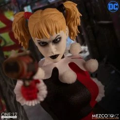 Maybang's Collectibles Mezco Toyz One:12 Collective DC Comics Harley Quinn - Deluxe Edition 1/12 Scale Action Figure