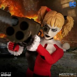 Maybang's Collectibles Mezco Toyz One:12 Collective DC Comics Harley Quinn - Deluxe Edition 1/12 Scale Action Figure