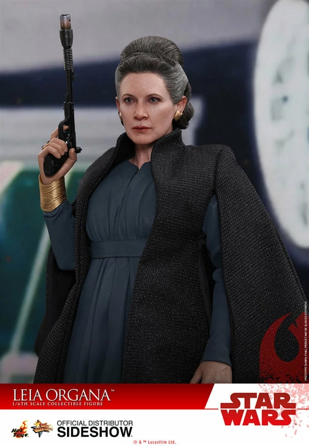 Vendor-unknown Hot Toys Star Wars: The Last Jedi Leia Organa 1/6 Scale Figure 4 Vendor-unknown Hot Toys Star Wars: The Last Jedi Leia Organa 1/6 Scale Figure
