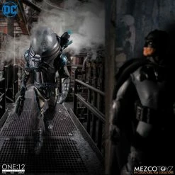 Maybang's Collectibles Mezco Toyz One:12 Collective DC Comics Batman Mr. Freeze - Deluxe Edition 1/12 Scale Action Figure