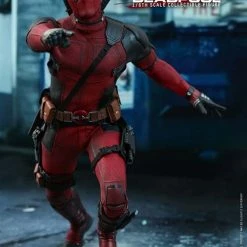 Vendor-unknown Hot Toys Marvel Comics Deadpool 2 Deadpool 1/6 Scale Action Figure