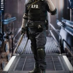 Maybang's Collectibles Damtoys Resident Evil 2 Leon S. Kennedy 1/6 Scale 12