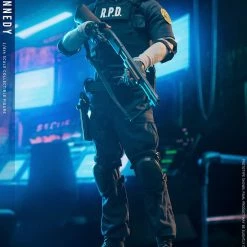 Maybang's Collectibles Damtoys Resident Evil 2 Leon S. Kennedy 1/6 Scale 12