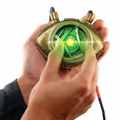 Maybang's Collectibles Hasbro Marvel Legends Doctor Strange Eye Of Agamotto Movie Prop Replica