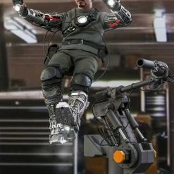 Maybang's Collectibles Hot Toys Marvel Comics Iron Man Tony Stark (Mech Test Deluxe Version) 1/6 Scale Collectible Figure