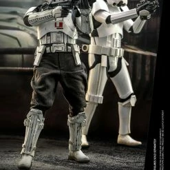 Maybang's Collectibles Hot Toys Star Wars Rogue One: A Star Wars Story Assault Tank Commander 1/6 Scale 12" Collectible Figure