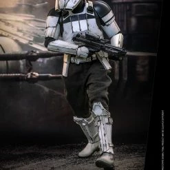 Maybang's Collectibles Hot Toys Star Wars Rogue One: A Star Wars Story Assault Tank Commander 1/6 Scale 12" Collectible Figure 17 Maybang's Collectibles Hot Toys Star Wars Rogue One: A Star Wars Story Assault Tank Commander 1/6 Scale 12