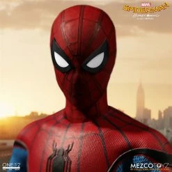 Vendor-unknown Mezco Toyz One:12 Collective Marvel Comics Spider-Man Homecoming Spider-Man 1/12 Scale 6