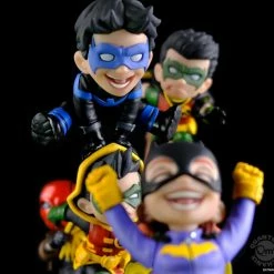 Maybang's Collectibles Qmx DC Comics Q-Master Batman Family Knight Out Diorama Quantum Mechanix (QMx)