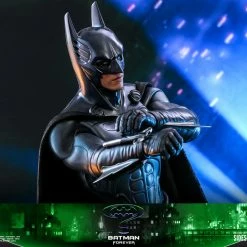 Maybang's Collectibles Hot Toys DC Comics Batman Forever Batman (Sonar Suit) 1/6 Scale 12