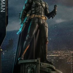 Maybang's Collectibles Hot Toys DC Comics Batman The Dark Knight Trilogy Batman 1/4 Quarter Scale Collectibles Figure