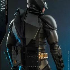 Maybang's Collectibles Hot Toys DC Comics Batman The Dark Knight Trilogy Batman 1/4 Quarter Scale Collectibles Figure 26 Maybang's Collectibles Hot Toys DC Comics Batman The Dark Knight Trilogy Batman 1/4 Quarter Scale Collectibles Figure