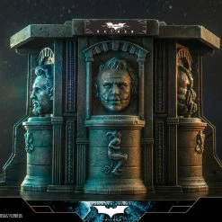 Maybang's Collectibles Hot Toys DC Comics Batman The Dark Knight Trilogy Batman 1/4 Quarter Scale Collectibles Figure 45 Maybang's Collectibles Hot Toys DC Comics Batman The Dark Knight Trilogy Batman 1/4 Quarter Scale Collectibles Figure