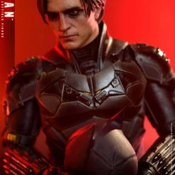 Maybang's Collectibles Hot Toys DC Comics The Batman: Batman 1/6 Scale 12" Collectible Figure 18 Maybang's Collectibles Hot Toys DC Comics The Batman: Batman 1/6 Scale 12