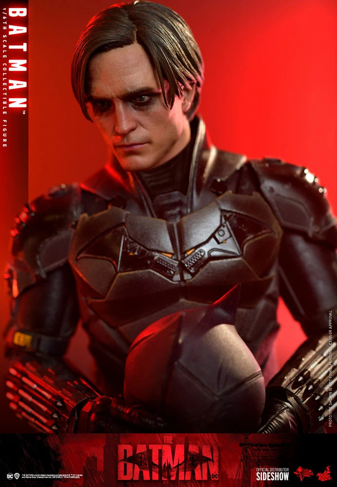 Maybang's Collectibles Hot Toys DC Comics The Batman: Batman 1/6 Scale 12" Collectible Figure 5 Maybang's Collectibles Hot Toys DC Comics The Batman: Batman 1/6 Scale 12" Collectible Figure