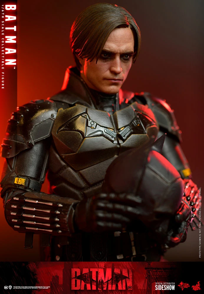 Maybang's Collectibles Hot Toys DC Comics The Batman: Batman 1/6 Scale 12" Collectible Figure 6 Maybang's Collectibles Hot Toys DC Comics The Batman: Batman 1/6 Scale 12" Collectible Figure