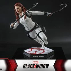 Maybang's Collectibles Hot Toys Marvel Comics Black Widow Black Widow (Snow Suit Version) 1/6 Scale Collectible Figure 29 Maybang's Collectibles Hot Toys Marvel Comics Black Widow Black Widow (Snow Suit Version) 1/6 Scale Collectible Figure