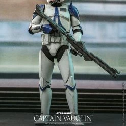 Maybang's Collectibles Hot Toys Star Wars The Clone Wars Captain Vaughn 1/6 Scale 12