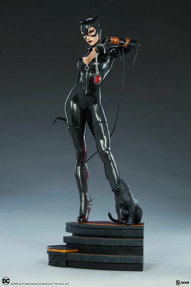 Maybang's Collectibles Sideshow DC Comics Catwoman Premium Format Figure Statue Sideshow Collectibles 6 Maybang's Collectibles Sideshow DC Comics Catwoman Premium Format Figure Statue Sideshow Collectibles