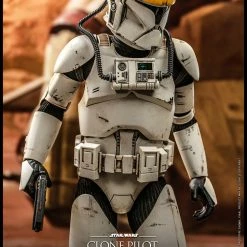 Maybang's Collectibles Hot Toys Star Wars Episode II Attack Of The Clones Clone Pilot 1/6 Scale 12" Collectible Figure 20 Maybang's Collectibles Hot Toys Star Wars Episode II Attack Of The Clones Clone Pilot 1/6 Scale 12