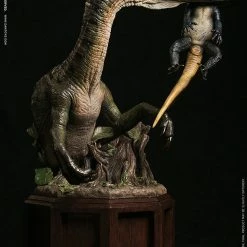 Maybang's Collectibles Damtoys Museum Collection Series MUS008A Coelophysis - Green Statue