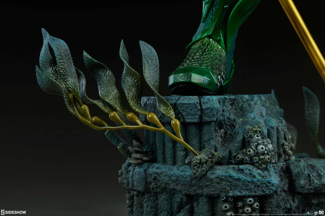 Maybang's Collectibles Sideshow DC Comics Aquaman Premium Format Figure Statue 38 Maybang's Collectibles Sideshow DC Comics Aquaman Premium Format Figure Statue