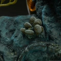 Maybang's Collectibles Sideshow DC Comics Aquaman Premium Format Figure Statue 82 Maybang's Collectibles Sideshow DC Comics Aquaman Premium Format Figure Statue