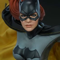 Maybang's Collectibles Sideshow DC Comics Batgirl Premium Format Figure Statue 49 Maybang's Collectibles Sideshow DC Comics Batgirl Premium Format Figure Statue