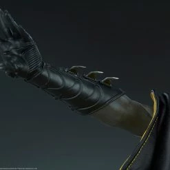 Maybang's Collectibles Sideshow DC Comics Batgirl Premium Format Figure Statue 54 Maybang's Collectibles Sideshow DC Comics Batgirl Premium Format Figure Statue