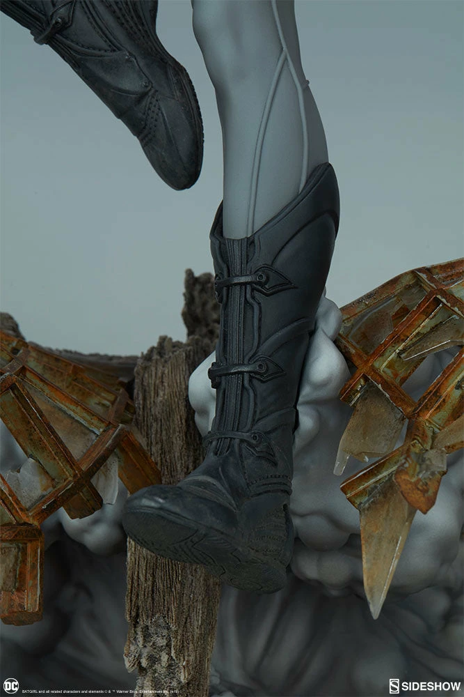 Maybang's Collectibles Sideshow DC Comics Batgirl Premium Format Figure Statue 25 Maybang's Collectibles Sideshow DC Comics Batgirl Premium Format Figure Statue