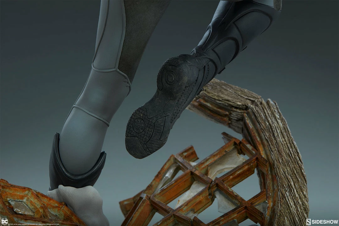 Maybang's Collectibles Sideshow DC Comics Batgirl Premium Format Figure Statue 26 Maybang's Collectibles Sideshow DC Comics Batgirl Premium Format Figure Statue