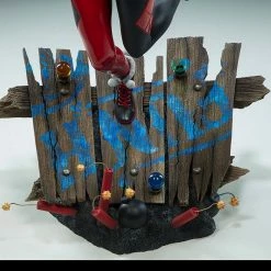 Vendor-unknown Sideshow DC Comics Harley Quinn Premium Format Figure Statue 54 Vendor-unknown Sideshow DC Comics Harley Quinn Premium Format Figure Statue