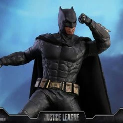 Vendor-unknown Hot Toys DC Comics Justice League Batman (Deluxe) 1/6 Scale 12" Figure 29 Vendor-unknown Hot Toys DC Comics Justice League Batman (Deluxe) 1/6 Scale 12
