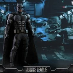 Vendor-unknown Hot Toys DC Comics Justice League Batman (Tactical Batsuit Version) 1/6 Scale 12" Figure 40 Vendor-unknown Hot Toys DC Comics Justice League Batman (Tactical Batsuit Version) 1/6 Scale 12