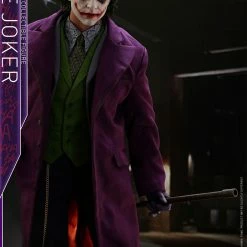 Vendor-unknown Hot Toys DC Comics The Dark Knight The Joker 1/4 Quarter Scale Figure
