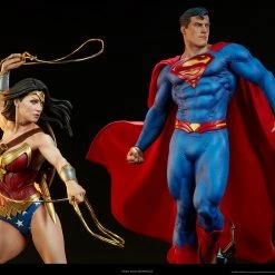 Vendor-unknown Sideshow DC Comics Wonder Woman Premium Format Figure Statue Sideshow Collectibles