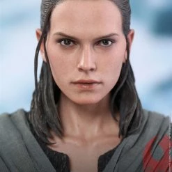 Vendor-unknown Hot Toys Star Wars Episode VIII The Last Jedi Rey (Jedi Training) 1/6 Scale Figure 27 Vendor-unknown Hot Toys Star Wars Episode VIII The Last Jedi Rey (Jedi Training) 1/6 Scale Figure